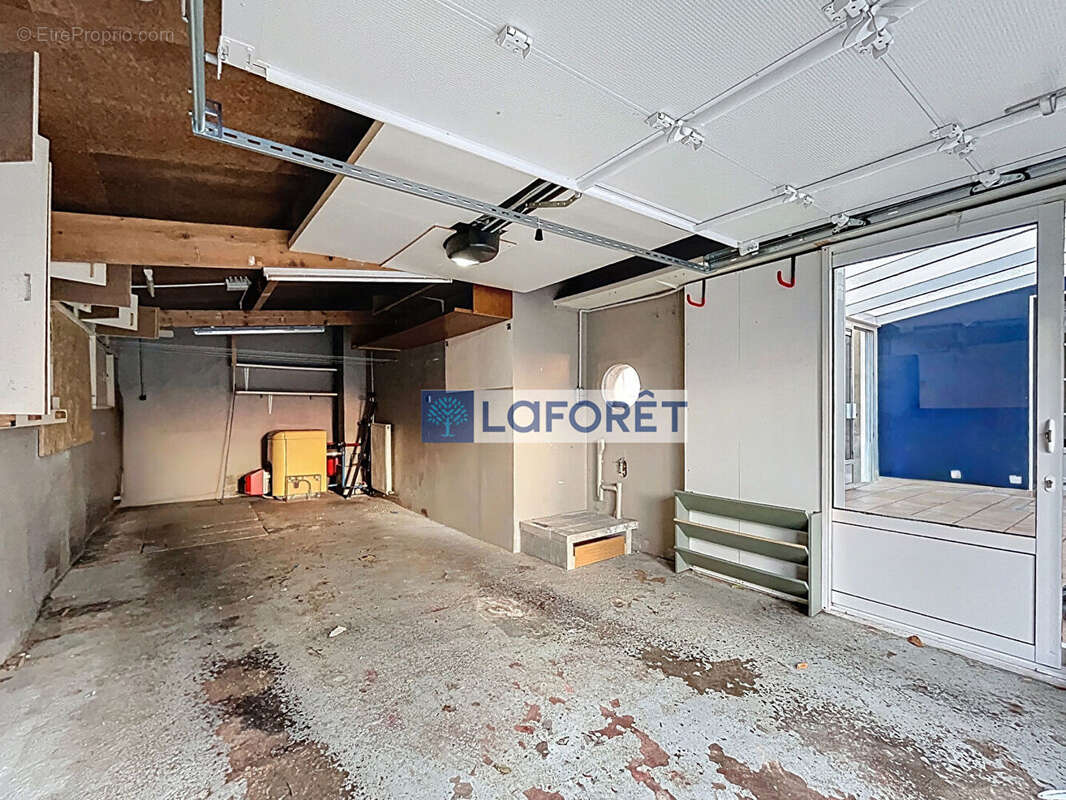 Maison à VAUX-SUR-BLAISE