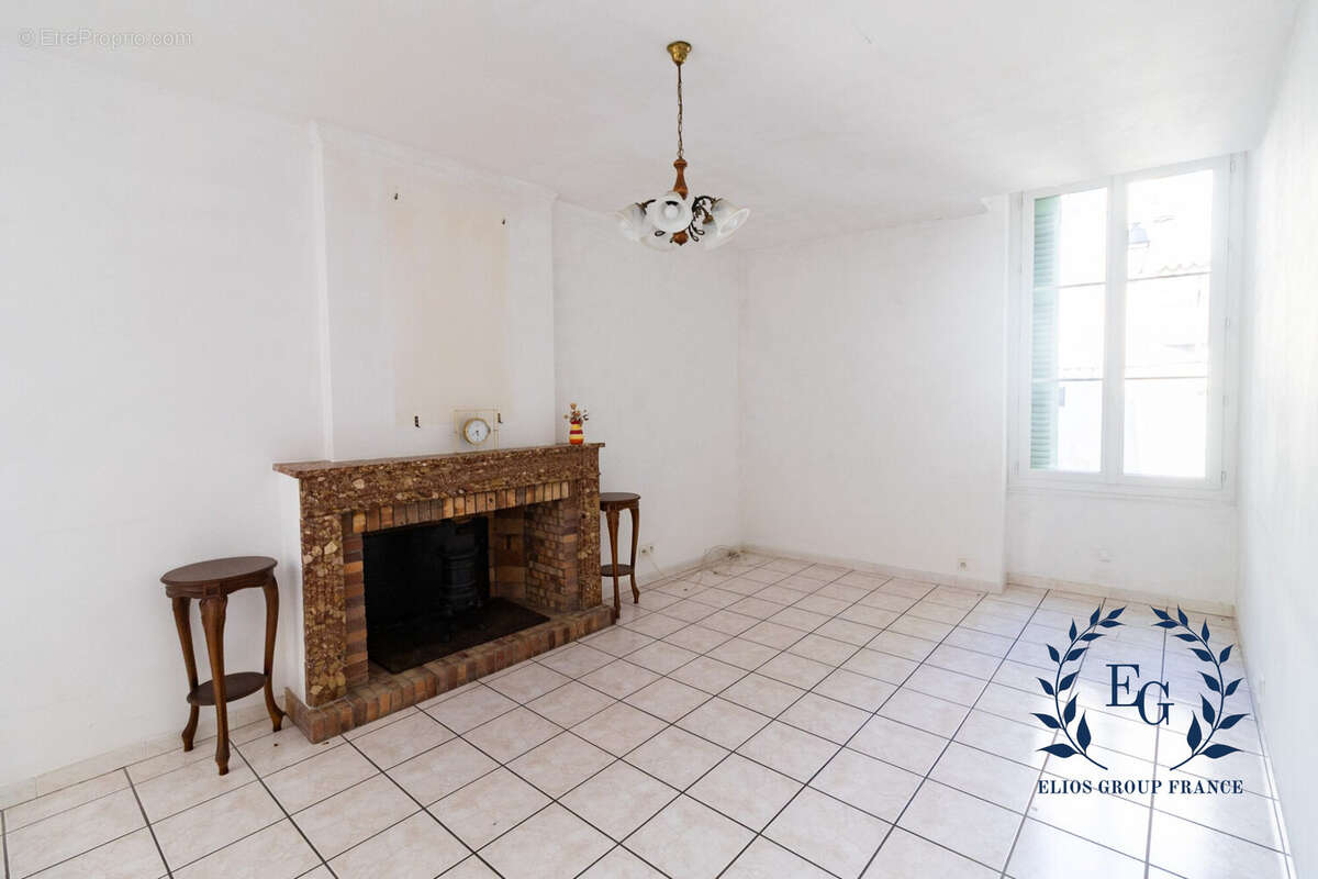 Appartement 96 m² à Barjols  - photo 2