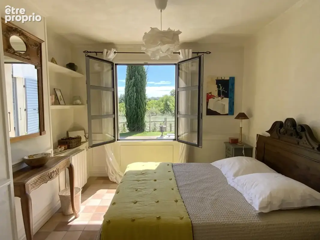 Villa de plain de pied de 155 m2 avec piscine. - photo 6
