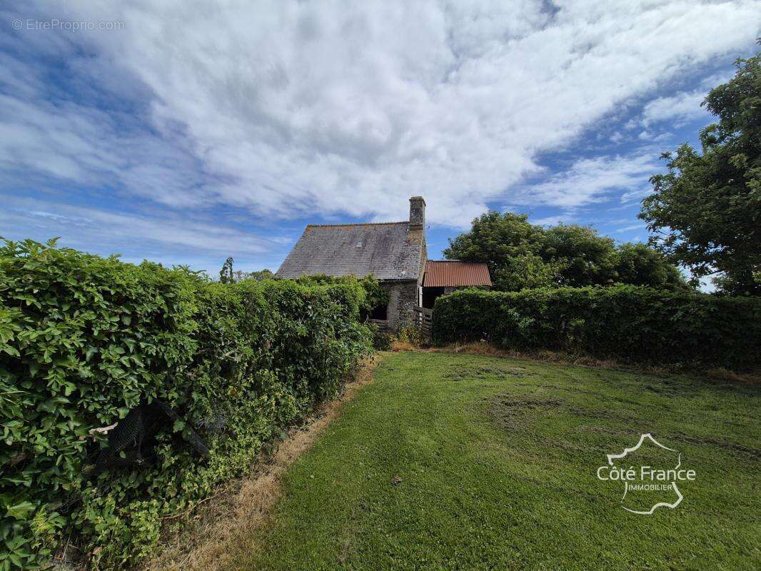 Corps de ferme 1.1 hectares - photo 8