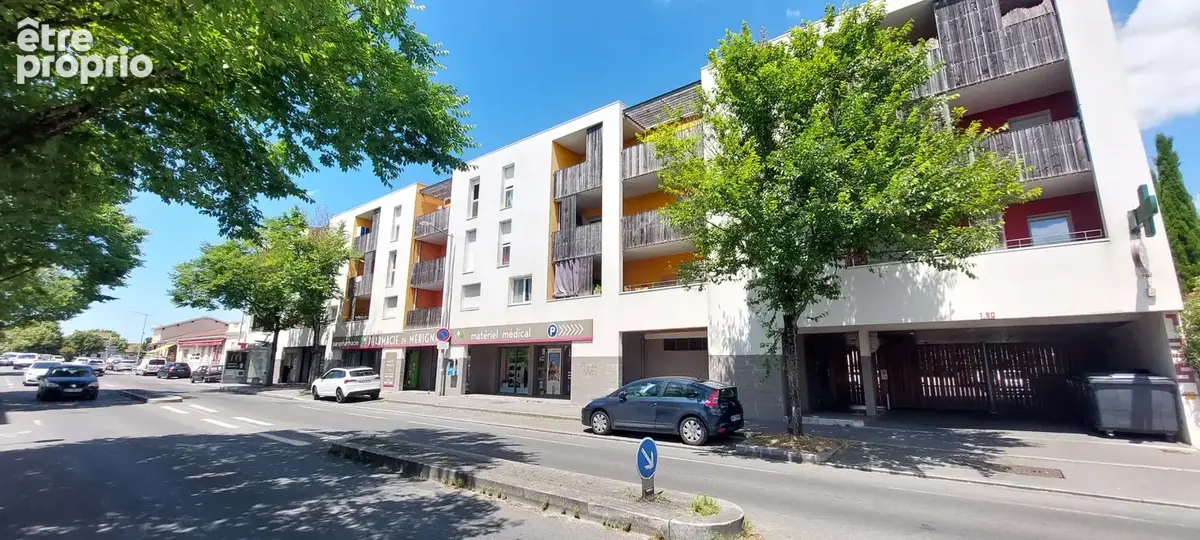 Mérignac Pichey T3 Terrase Parking - photo 1
