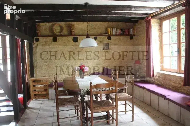 Ancienne ferme avec gîtes et piscine sur 9070 m2 de terrain - photo 8