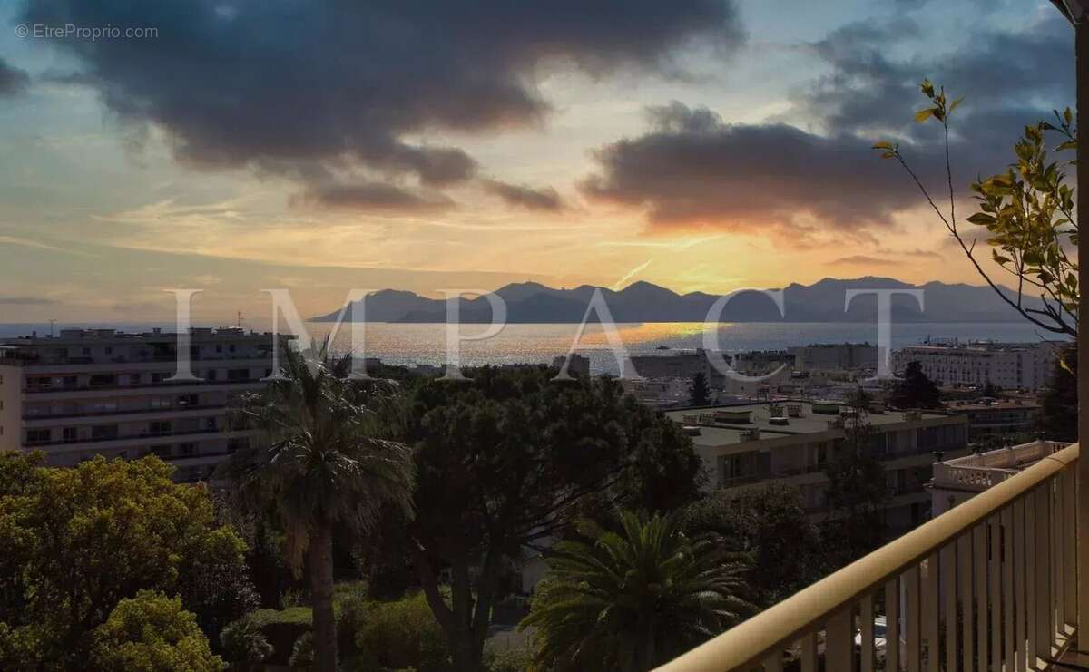 Appartement à CANNES