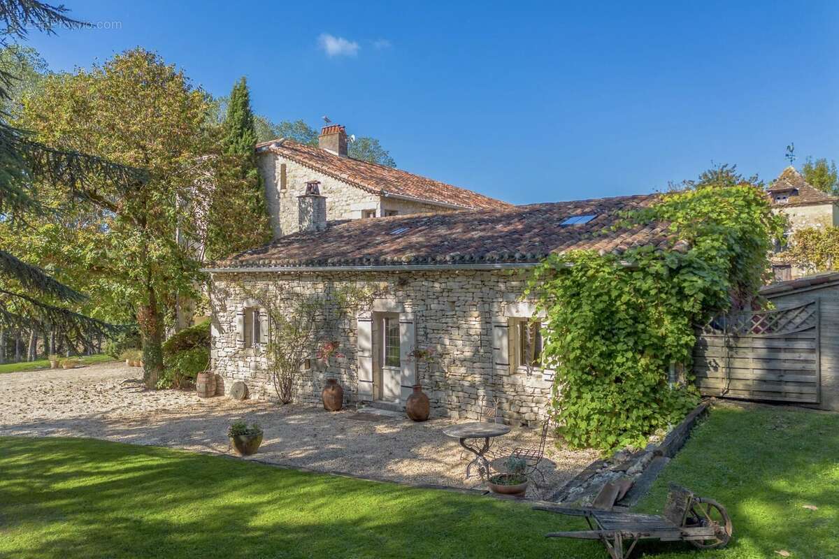 Maison à TOURNON-D&#039;AGENAIS