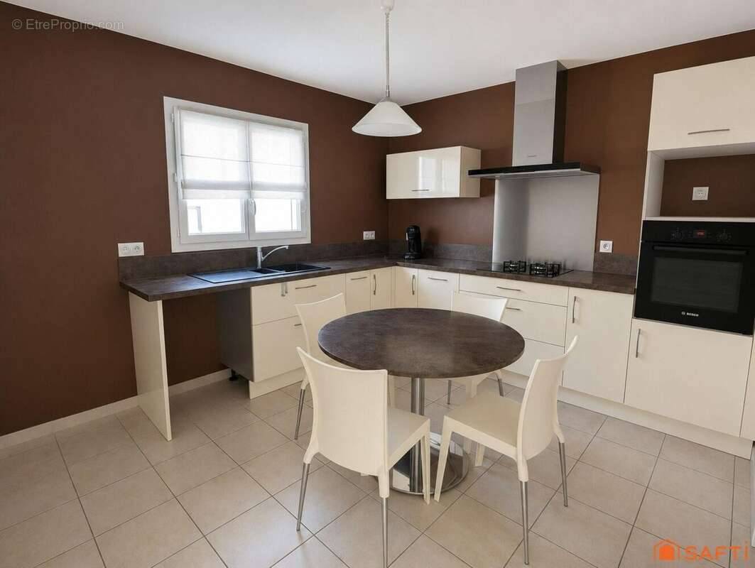 Photo 3 - Maison à GARONS