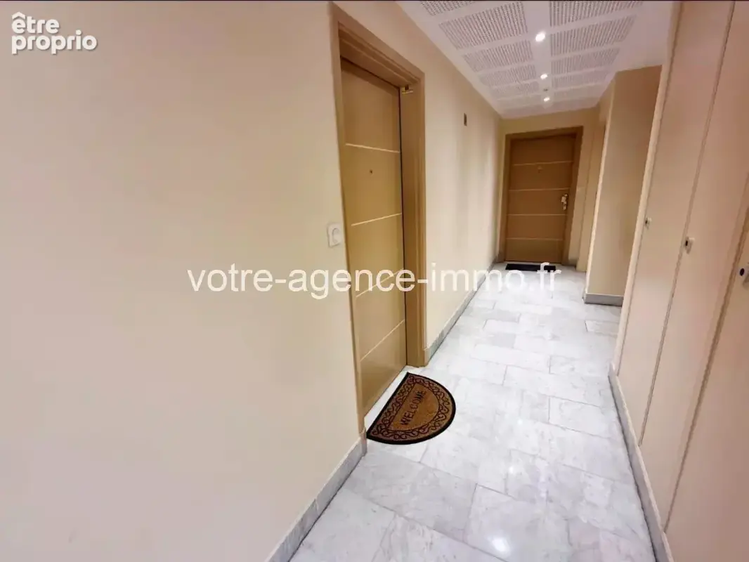NICE NORD — Studio de 24 m² avec balcon de 7 m², résidence récente de standing - photo 16