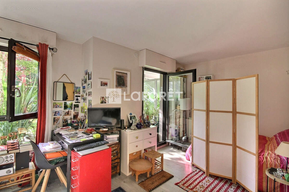 Appartement à SURESNES