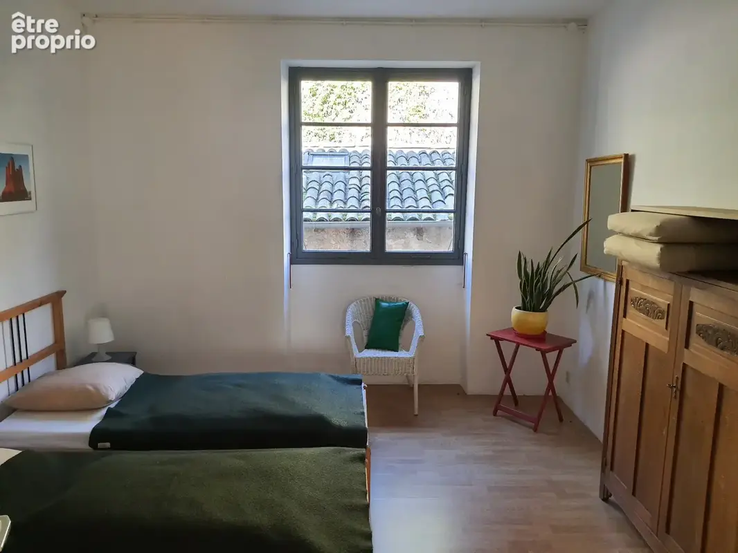 Ardèche - Ancien moulinage en pierres dans la vallée de l'Auzène - 6 logements - une grande salle 232m² - dépendance - piscine - - photo 16