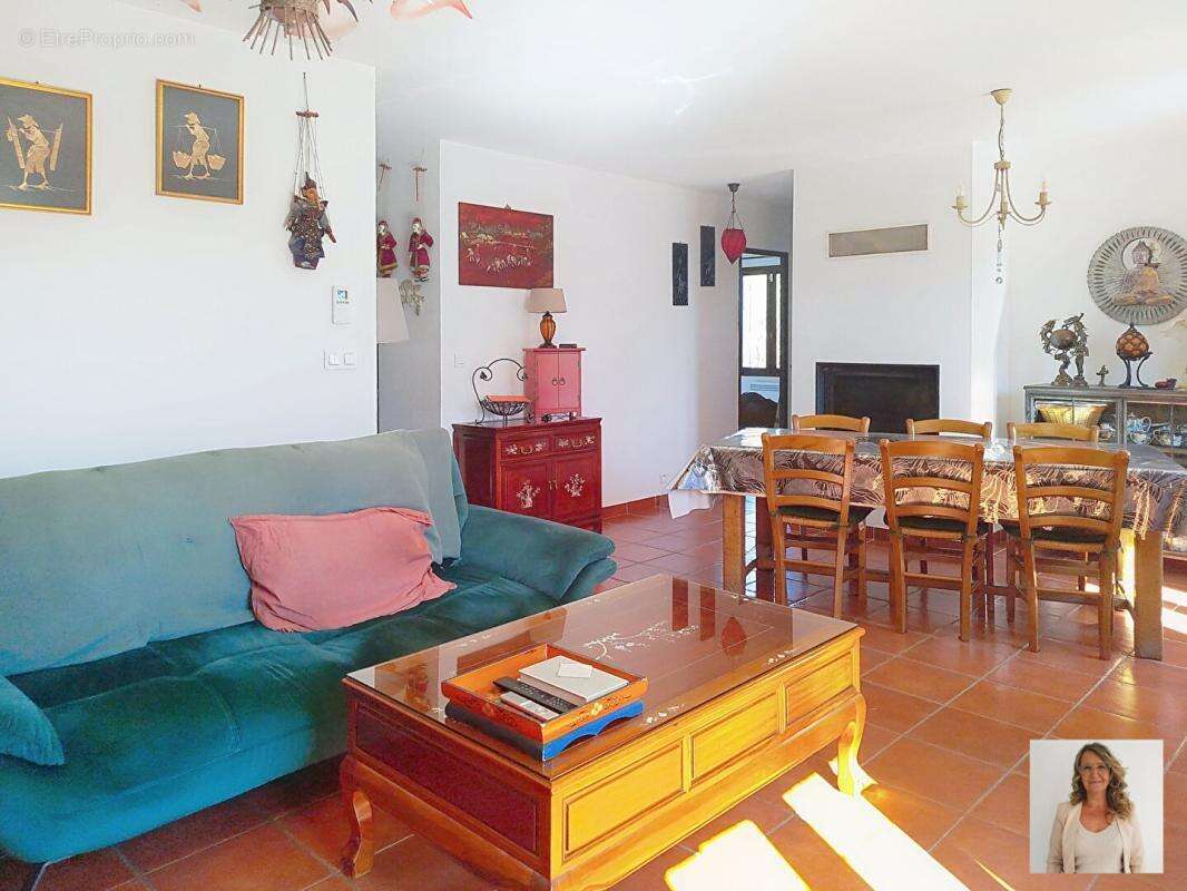Maison à SAINT-MAXIMIN-LA-SAINTE-BAUME