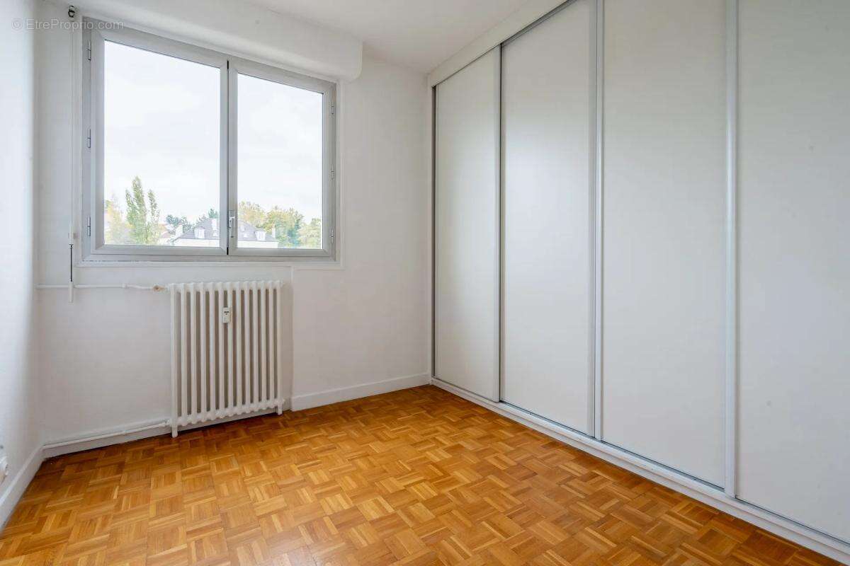 Appartement à LE RAINCY