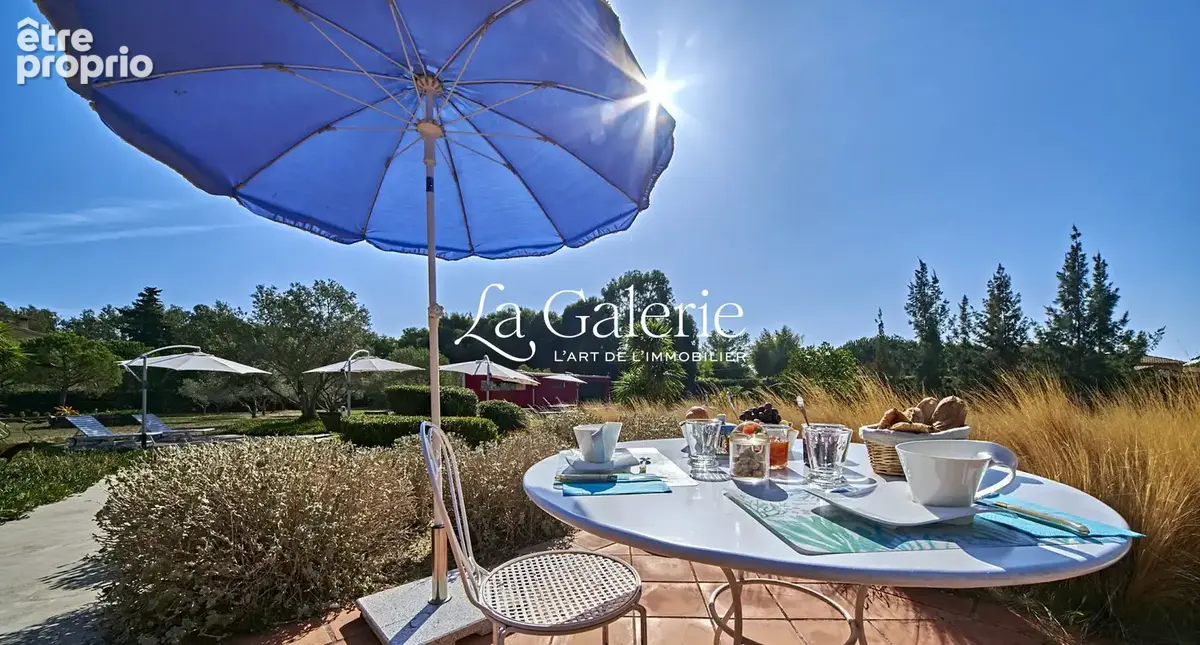 Maison 13 pièces 430 m² à vendre à La Londe-Les-Maures (83250) - photo 6