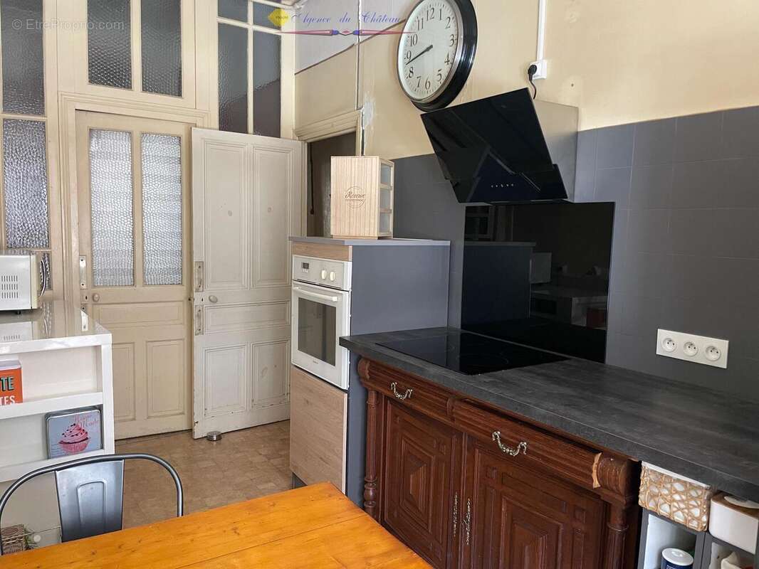 n°6 - Maison à LA CLAYETTE