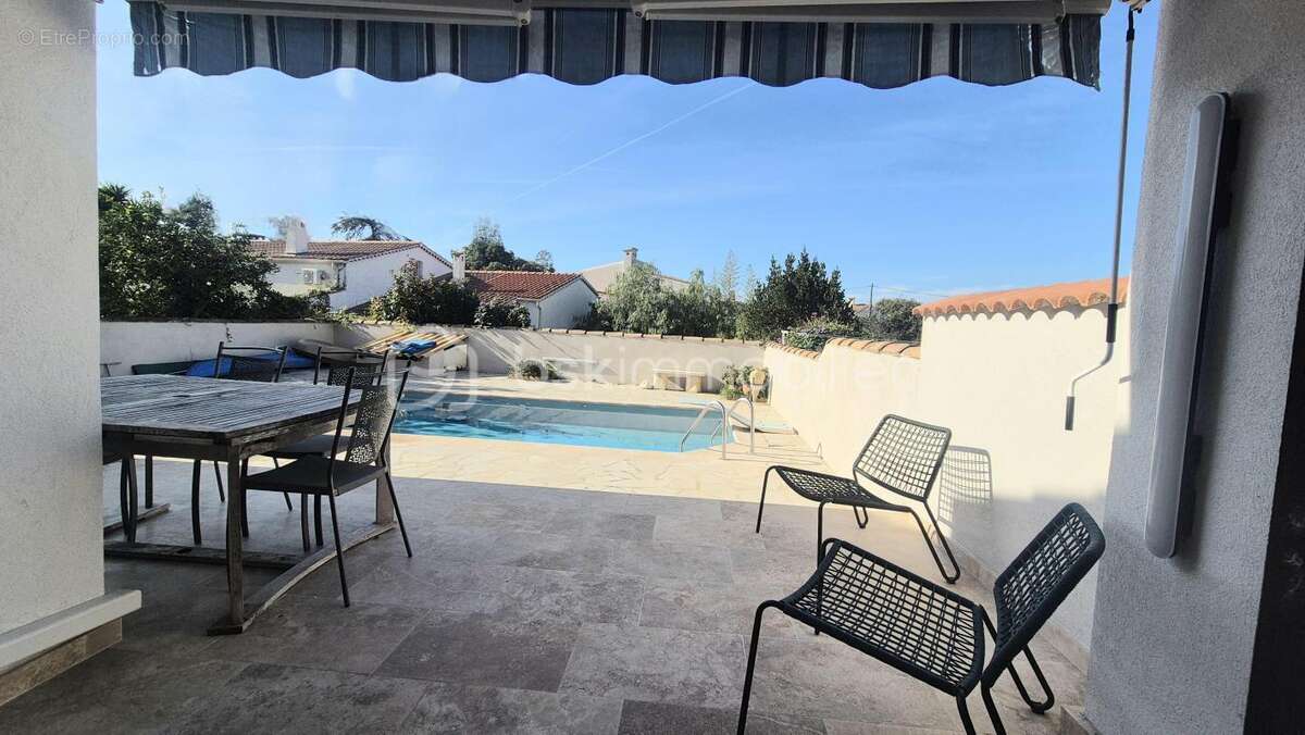 Maison à SIX-FOURS-LES-PLAGES