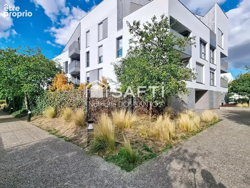 Photo 1 - Appartement à BUSSY-SAINT-GEORGES