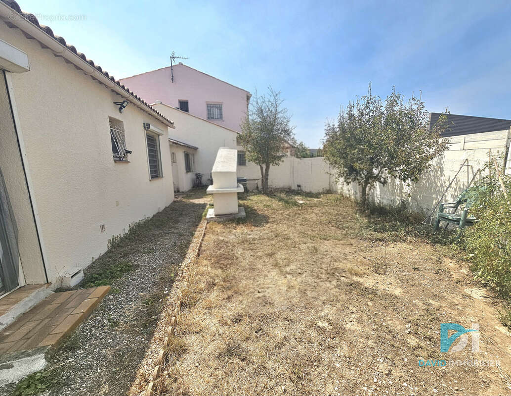 villa plein pied 83 m2 avec garage - photo 13
