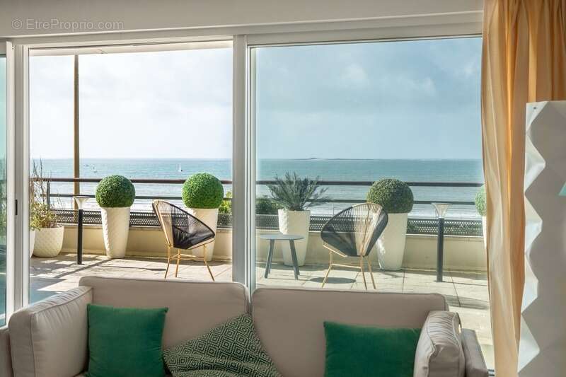 La baule- proche lajarrige-appartement 102m2- terrasse de 36m2-garage-cave-local vélo et planche à voile - photo 4