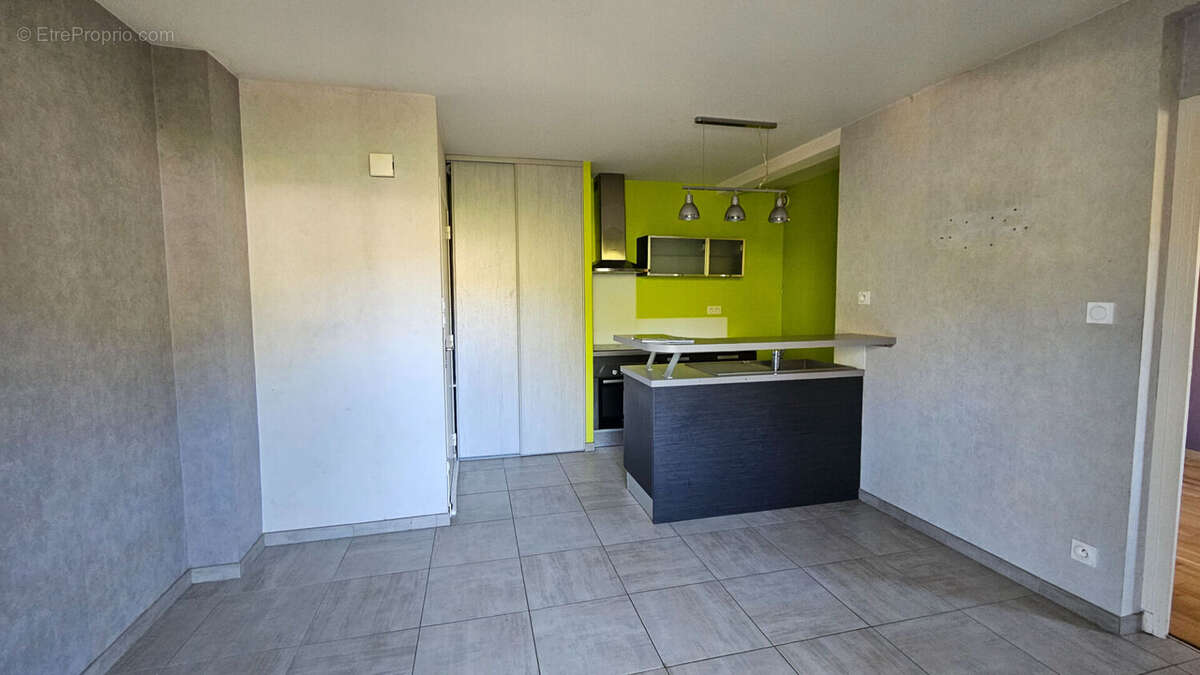 Appartement à SAINT-GENIEZ-D'OLT