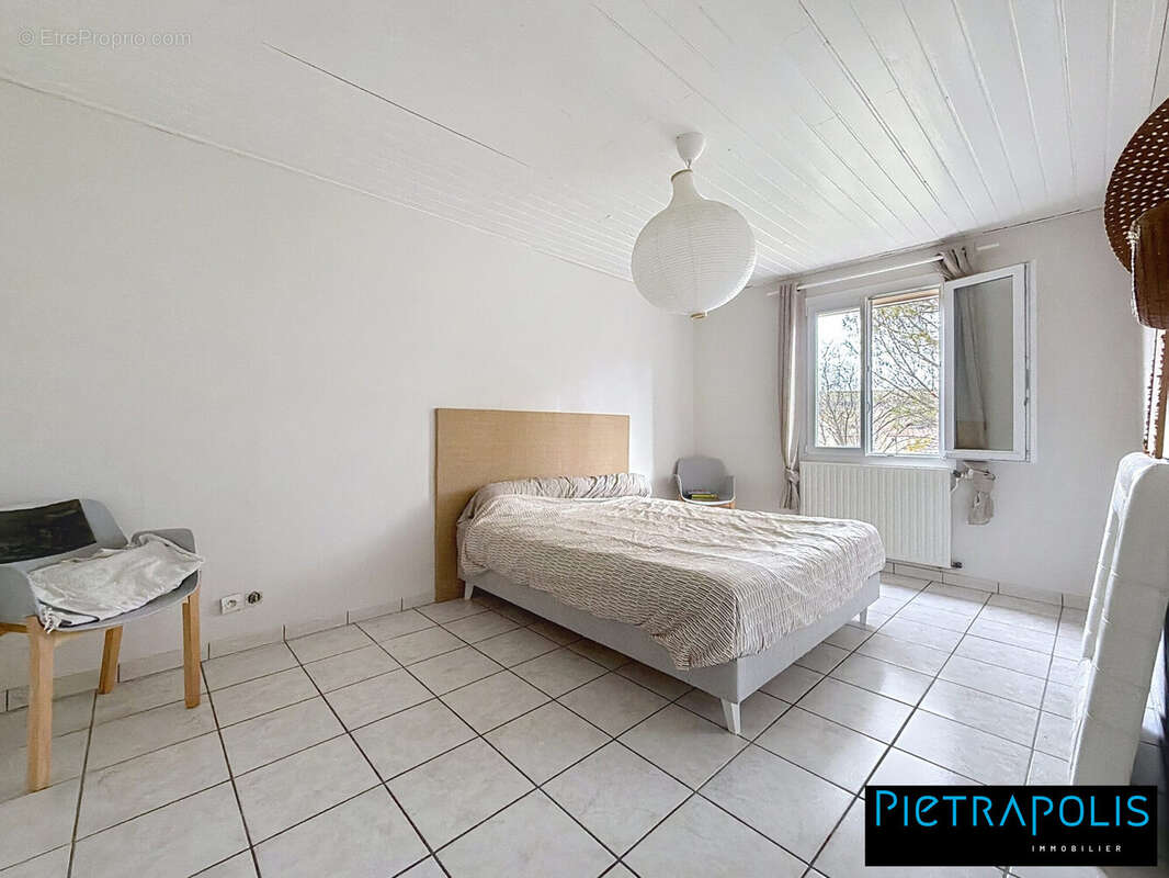 Maison à SAINT-GERMAIN-LAPRADE