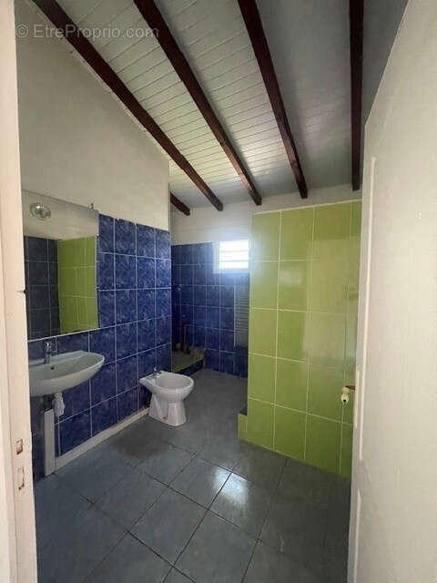 Jolie villa f3 + garage +1  piece  - campagne calme de petit canal - terrain de 876 m2 - photo 9