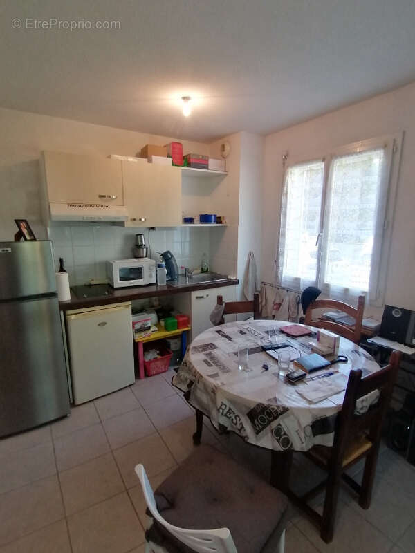 Appartement à LEZIGNAN-CORBIERES