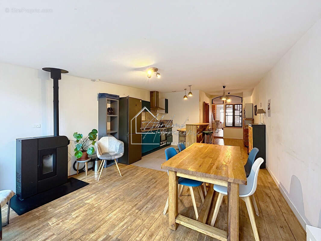 Maison 134 m² à Lille  - photo 4