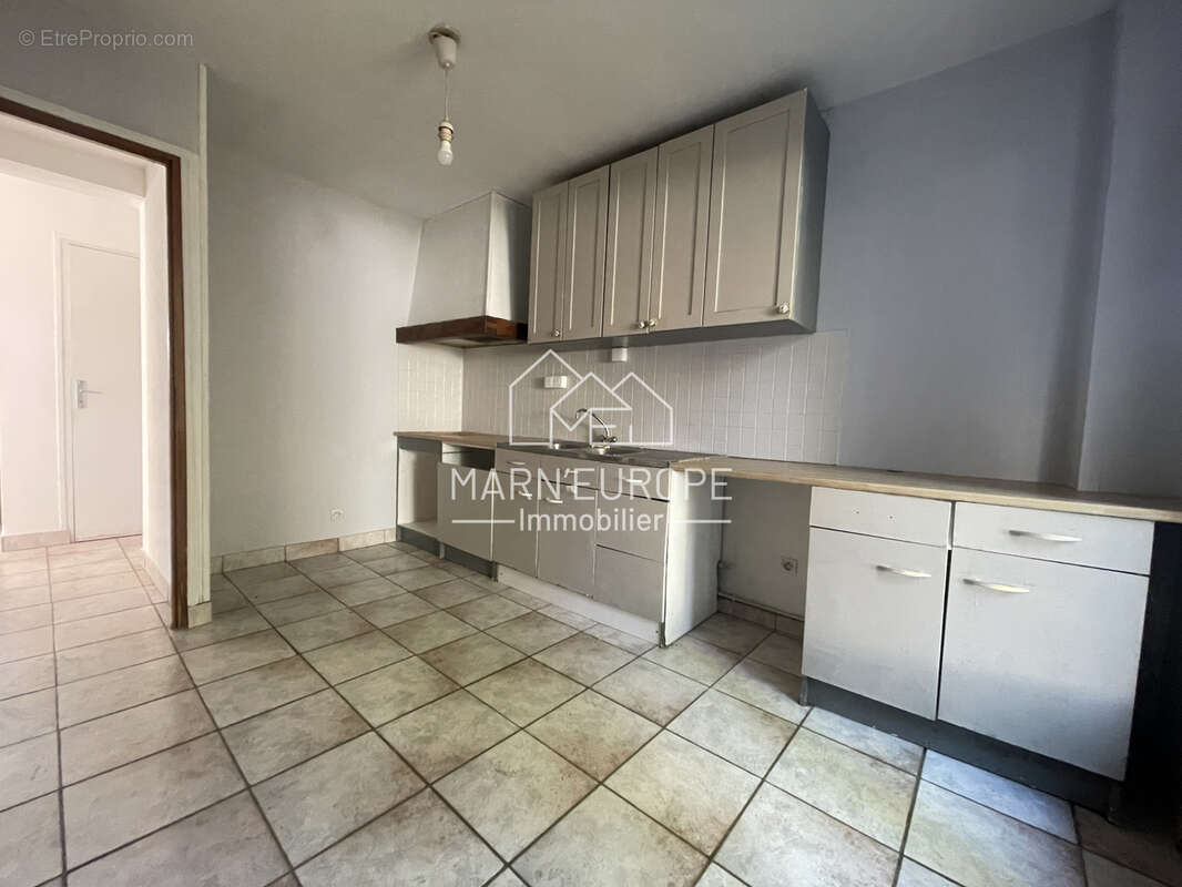 Appartement à VILLIERS-SUR-MORIN