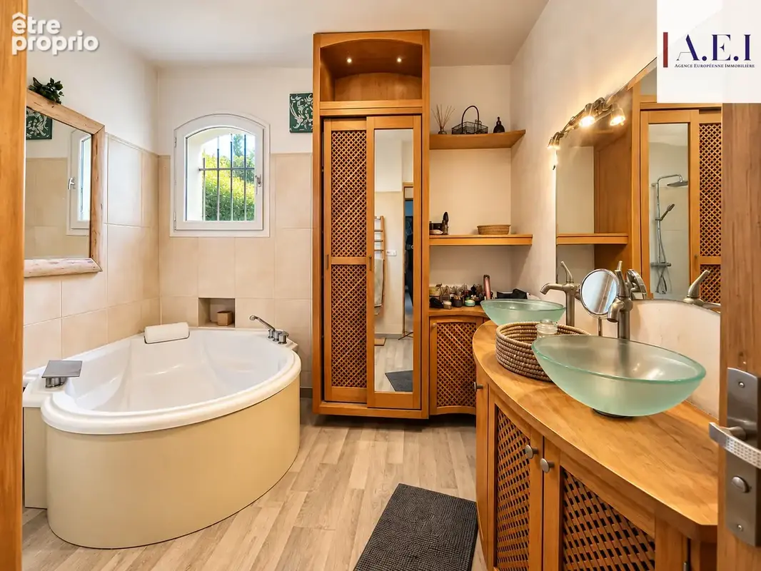 Propriété provençale 7 pièces avec piscine et double garage   Proche de Six-Fours-les-Plages - photo 20