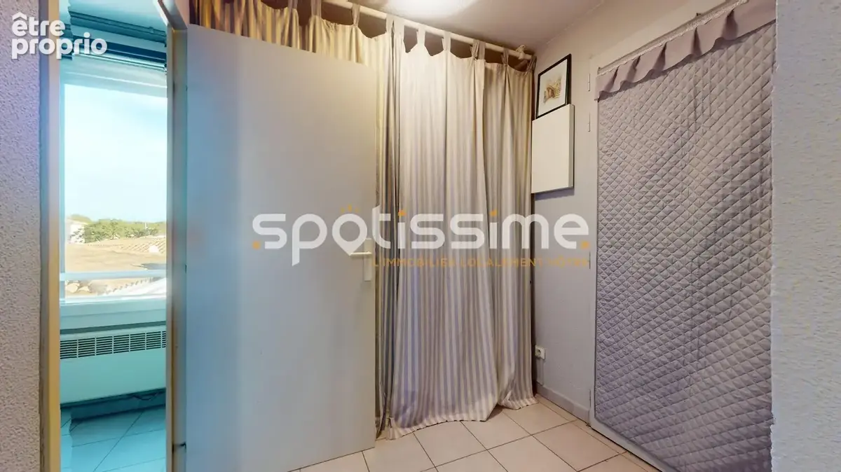 CAP D'AGDE  ROCHELONGUE  T2 cabine  Vue mer latérale  Piscine  Ascenseur - photo 12