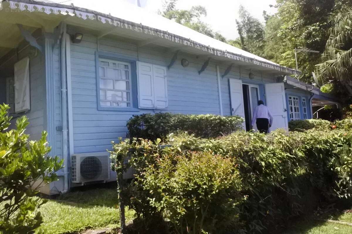 Maison à SAINT-DENIS