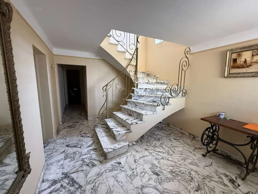 Maison traditionnelle 6 pieces - photo 9