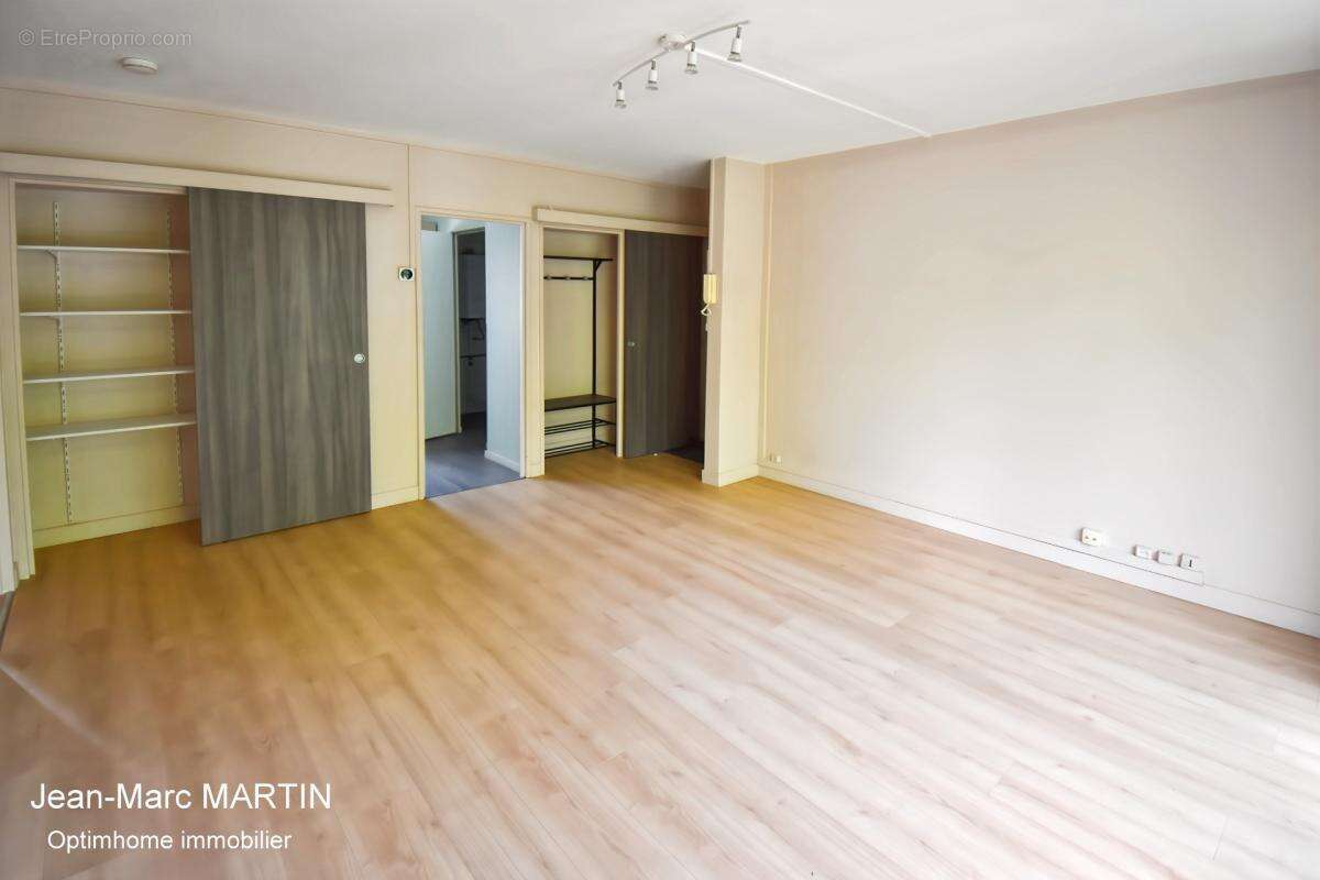 89 000 € – Appartement 2 pièces avec balcon et cave à Wattrelos - photo 6