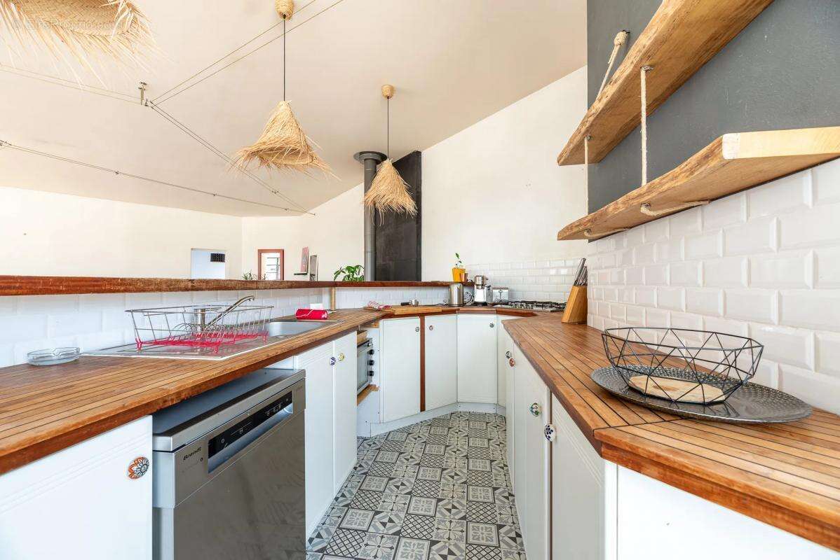 Appartement à INDRE