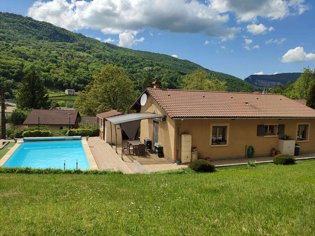 Maison à SAINT-RAMBERT-EN-BUGEY