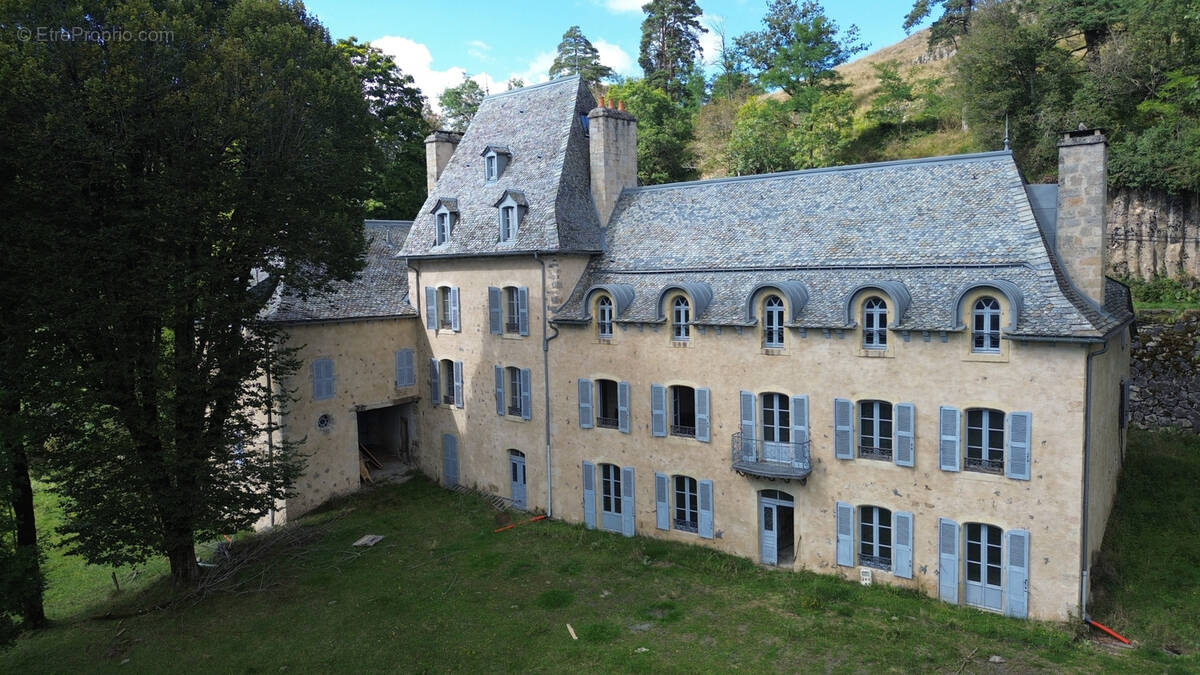 Maison à LAGUIOLE