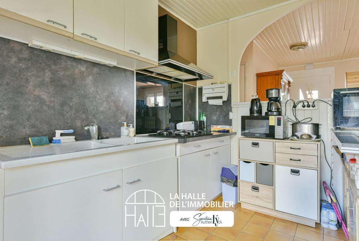 Maison 90 m² à Saint-Martin-Le-Vieux  - photo 6
