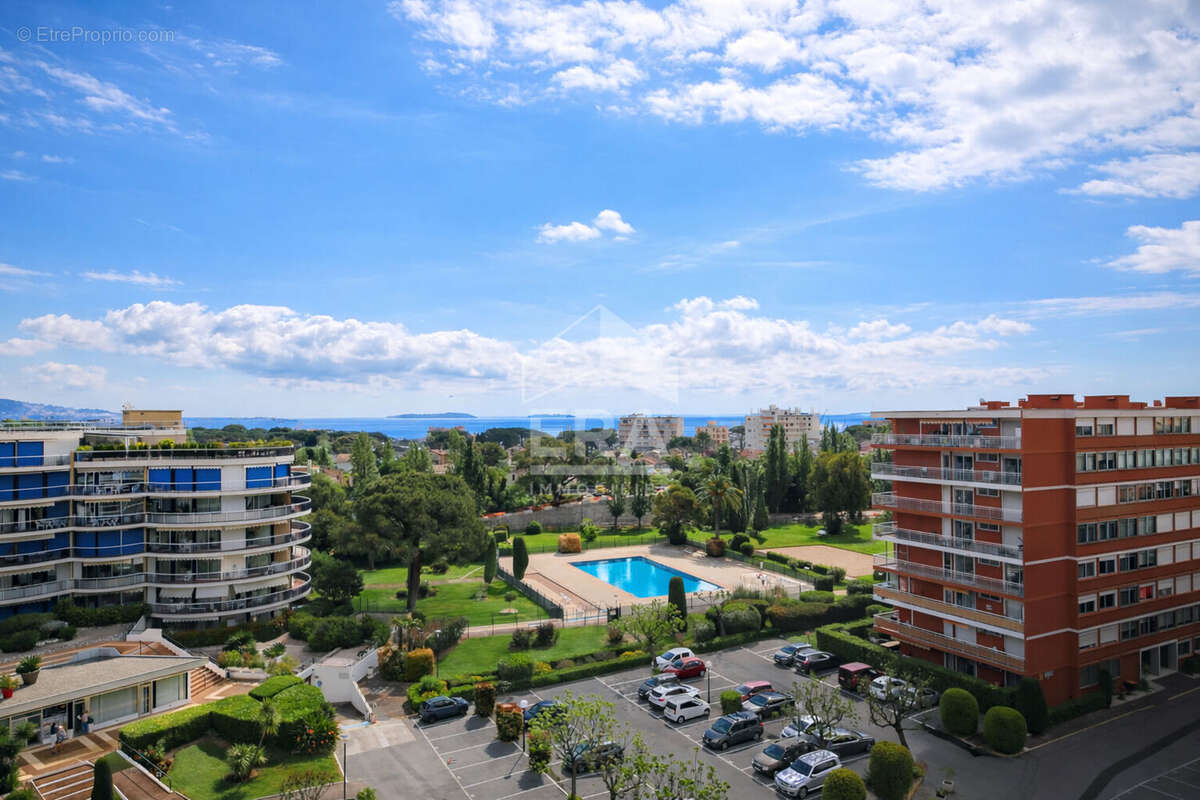 Appartement à MANDELIEU-LA-NAPOULE