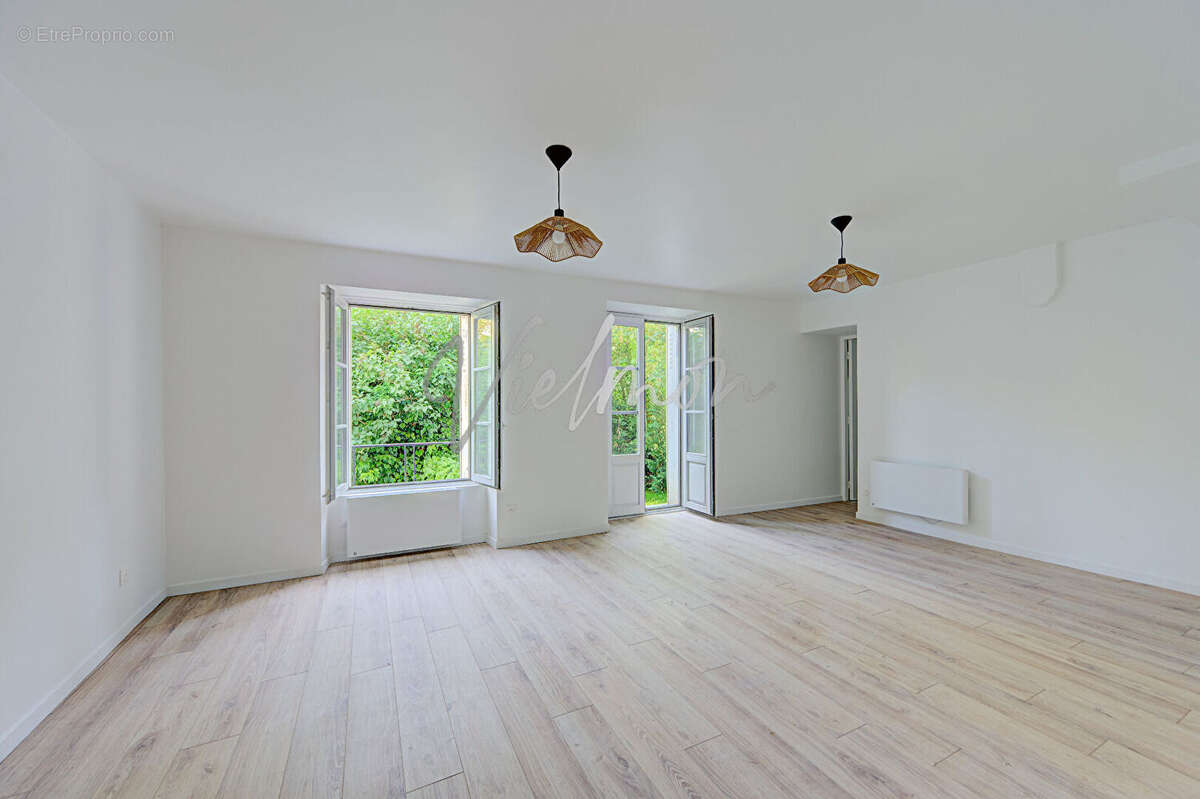 Appartement Saint Germain En Laye 2 pièce(s) 49.53 m2 - photo 2