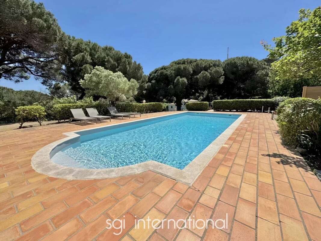 Maison à RAMATUELLE