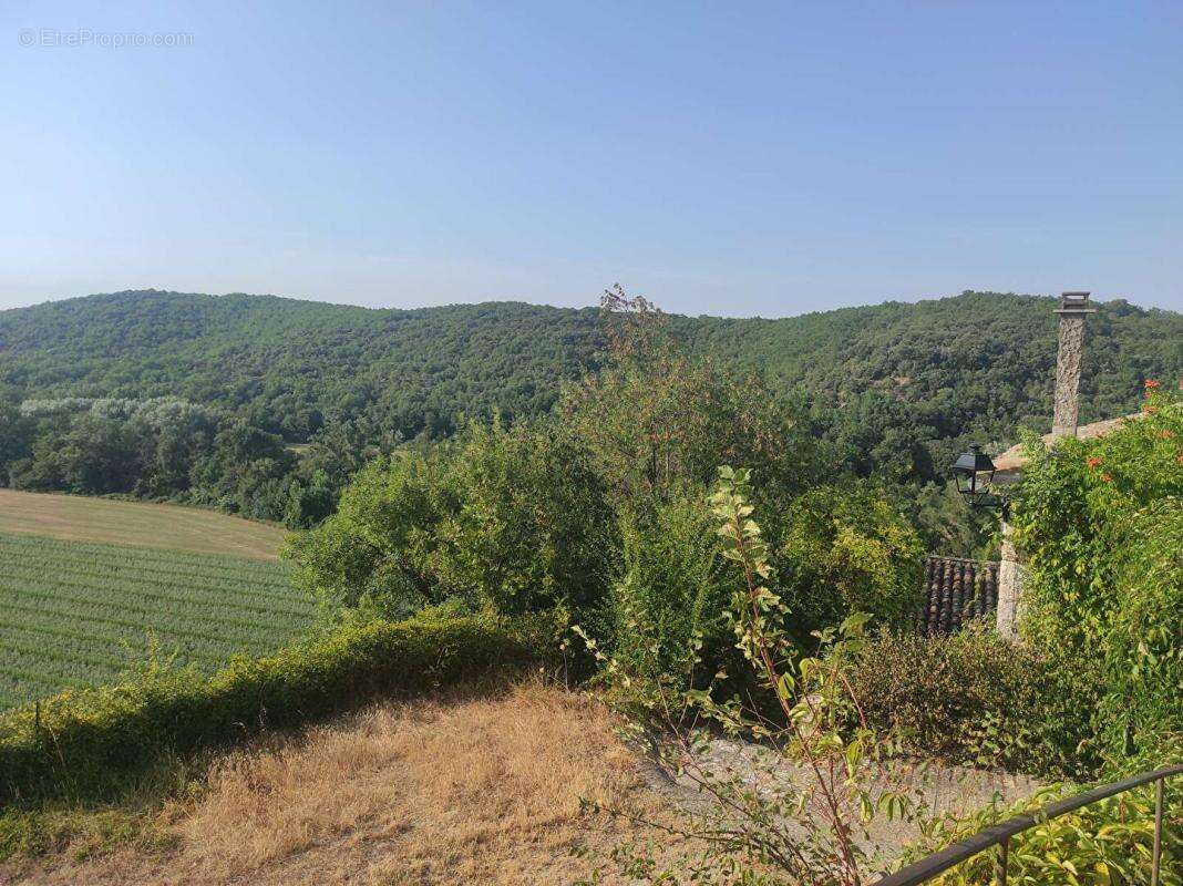 Maison de village en pierre avec cour, terrasses et vue panoramique - photo 9
