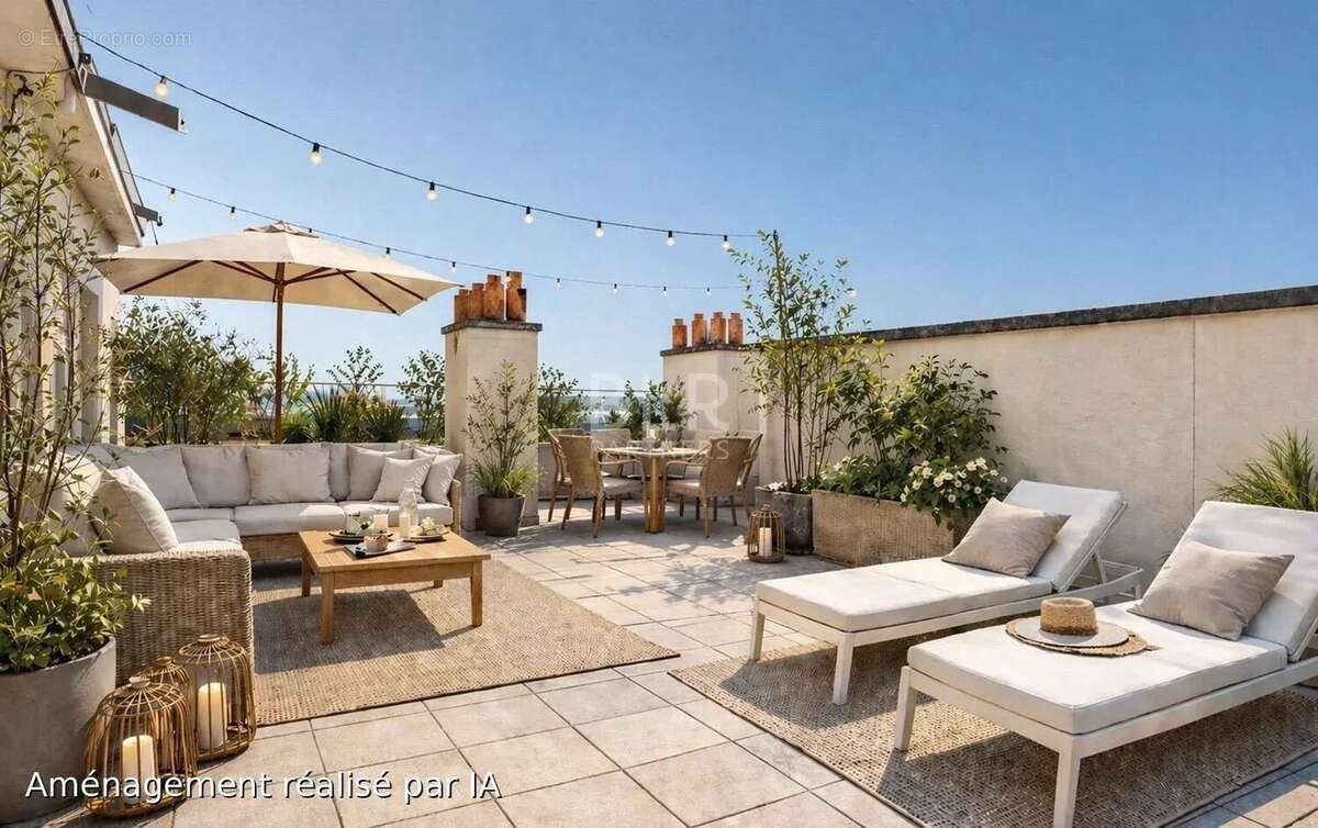 Appartement à NEUILLY-SUR-SEINE