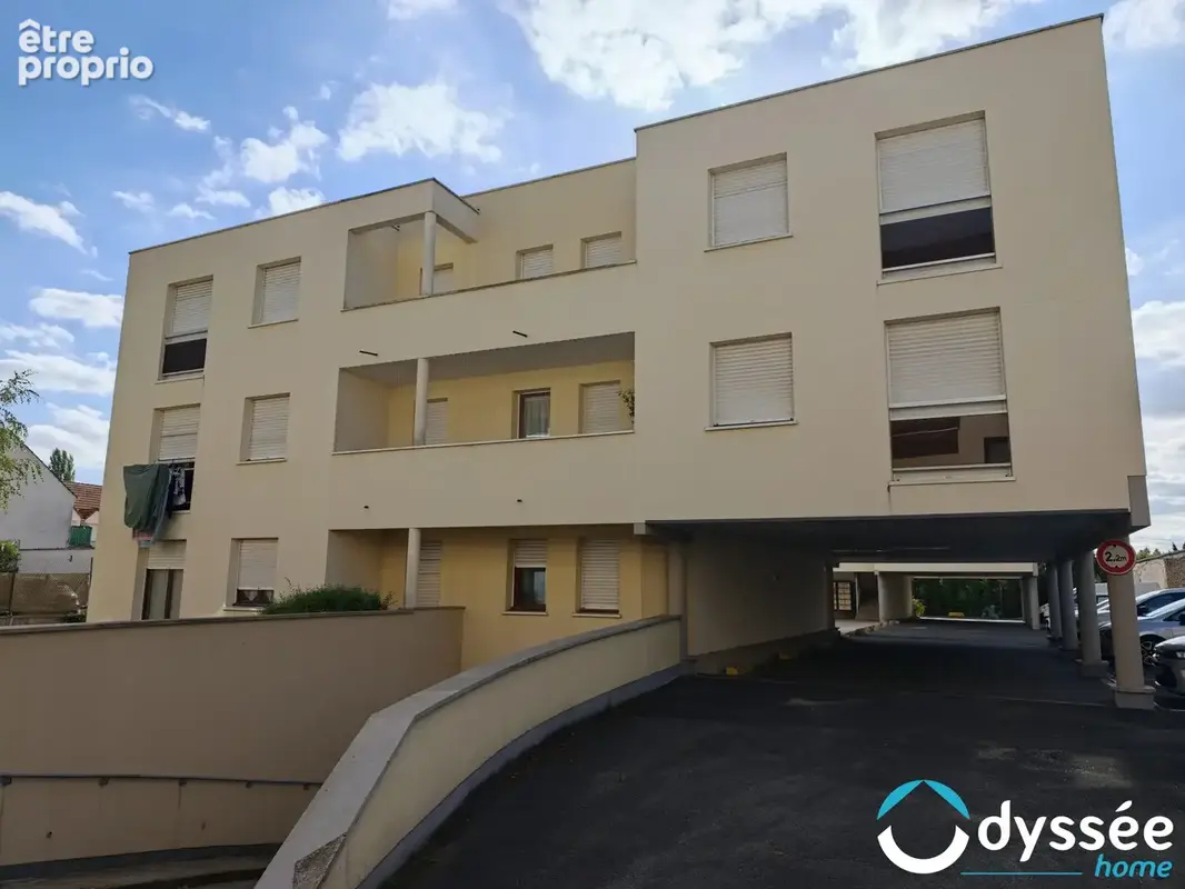 Appartement à OZOIR-LA-FERRIERE