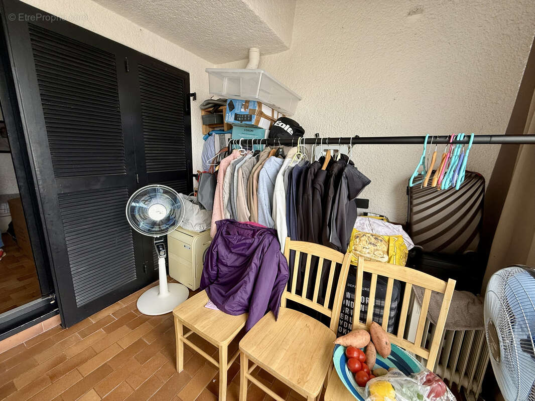 Appartement à COGOLIN