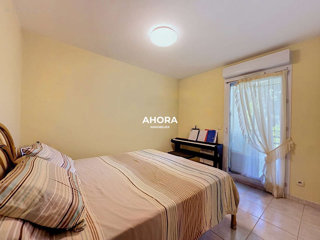 Appartement à MARSEILLE-9E