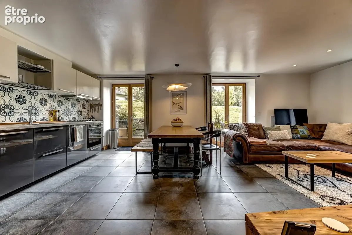 CHAMONIX - Un appartement moderne et lumineux avec terrasse privée. - photo 6