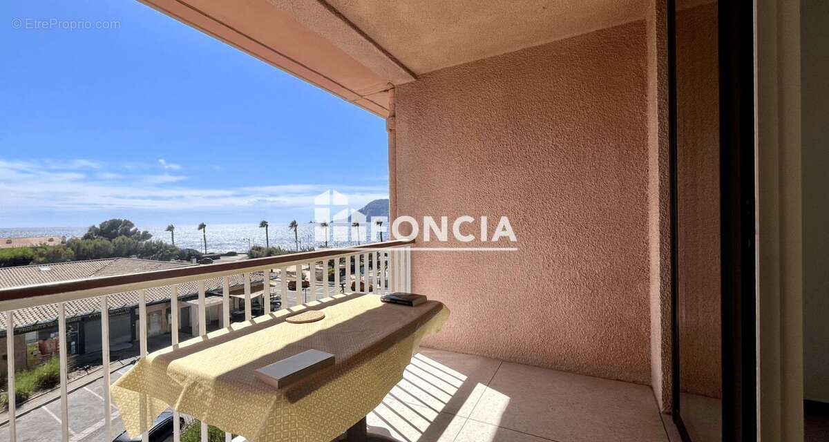 Appartement à SAINT-MANDRIER-SUR-MER