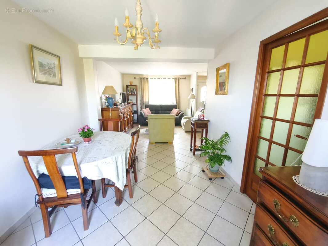 Maison à LE PLESSIS-PATE