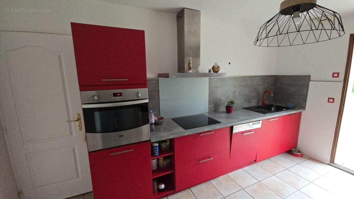 Maison à CHERISY