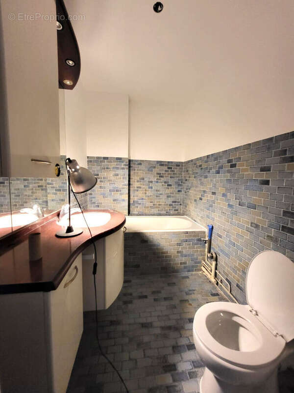 Appartement à PARIS-11E