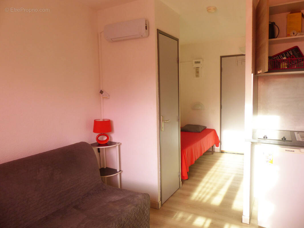 Appartement à LAMALOU-LES-BAINS