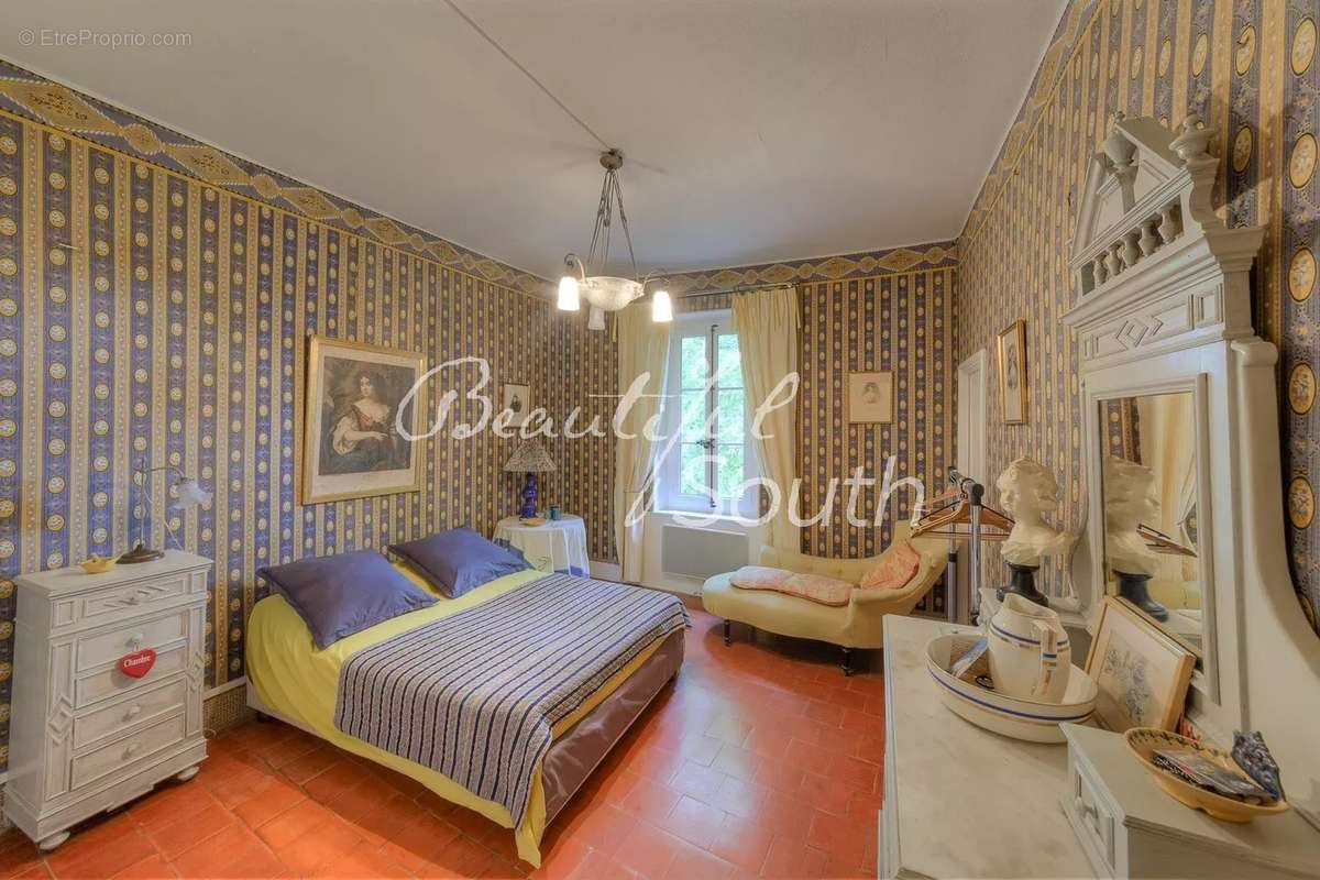 Sublime propriete, maison de maitre + gites, domaine de 11 hectares, narbonne - photo 11